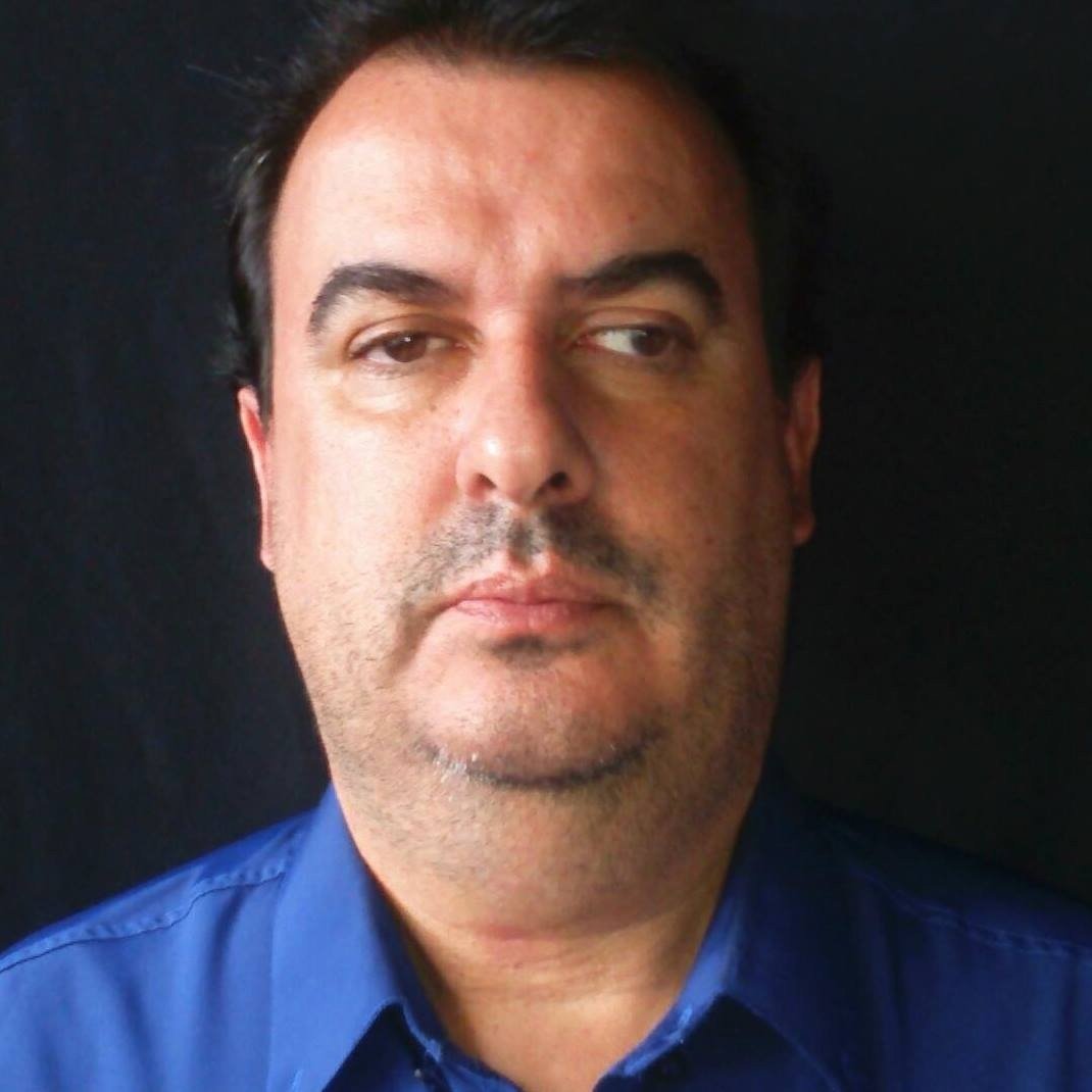 Prof. Durval de Deus: Professor Universitário